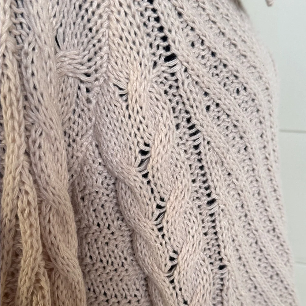 Hem & Thread Cozy Cable Knit Turtleneck Cowl-neck Sweater Women’s size L - Picture 6 of 14